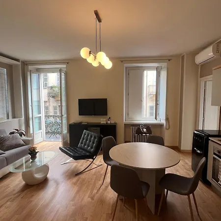 Apartment Casa Eleganza *