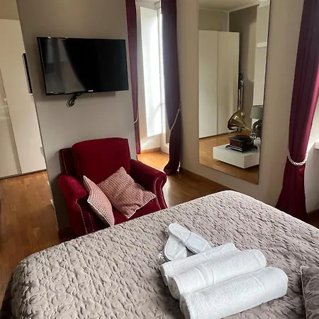 Casa Eleganza * Turin