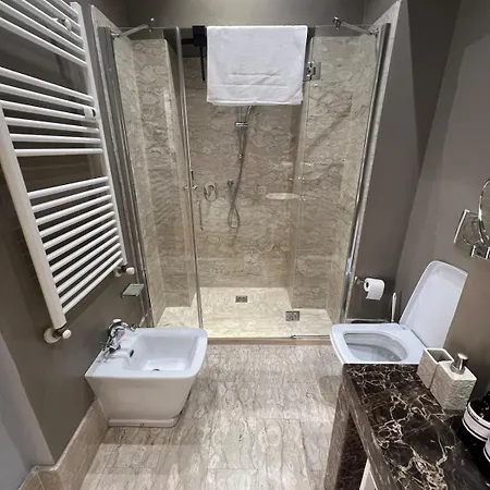 Casa Eleganza דירה *